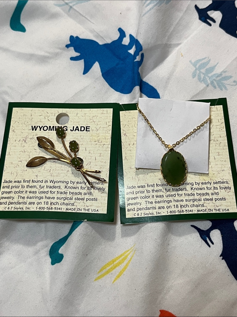 Gold-Tone Green Jade Brooch and Pendant Set
